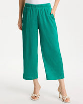Chico's Outlet Topanga Green Petite Travelers™ Crinkle Textured Crop Pants