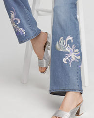 Chico's For Sale Soraya Indigo Embroidered Pull-On Wide-Leg Jeans