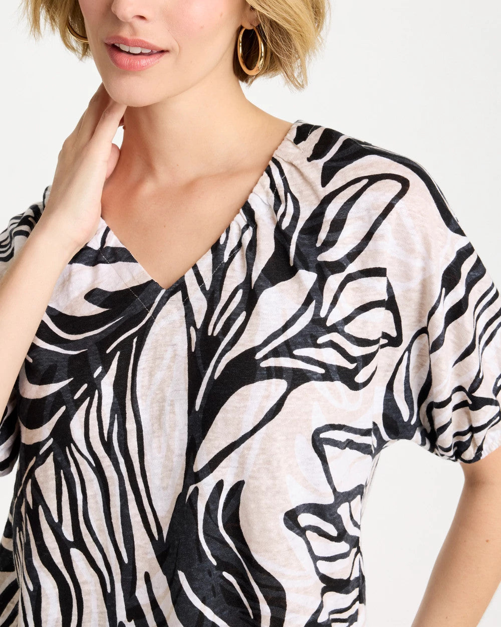 Chico's For Sale Smokey Taupe Linen Ruched Palm Tee