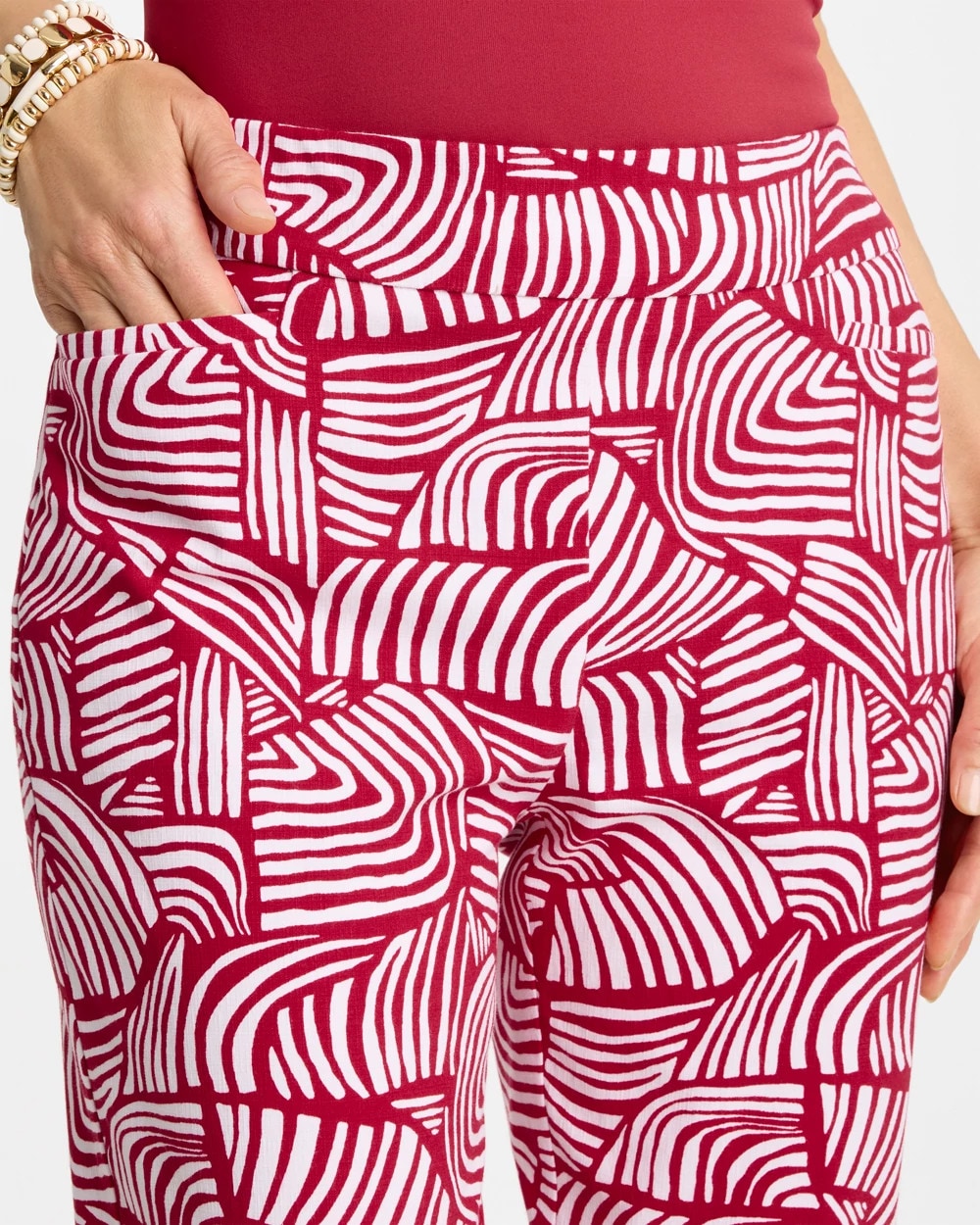 Chico's Sale Cherry Lush Brigitte™ Slim Geo Pull-On Capri Pant