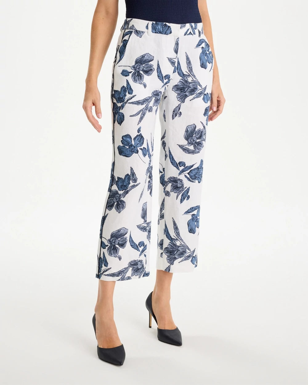 Chico's Online Passport Blue Piped Linen Fly Front Pants