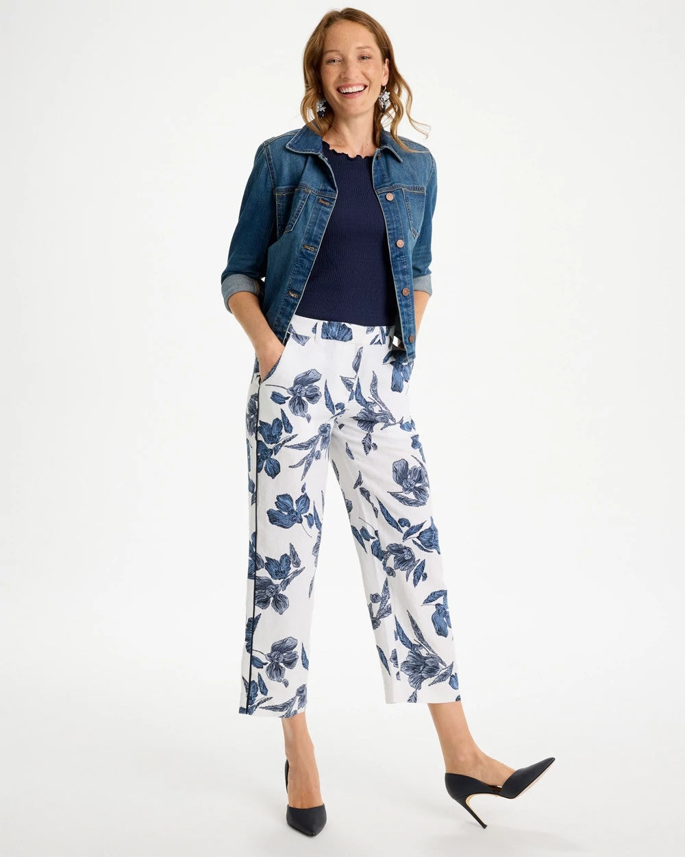 Chico's Online Passport Blue Piped Linen Fly Front Pants