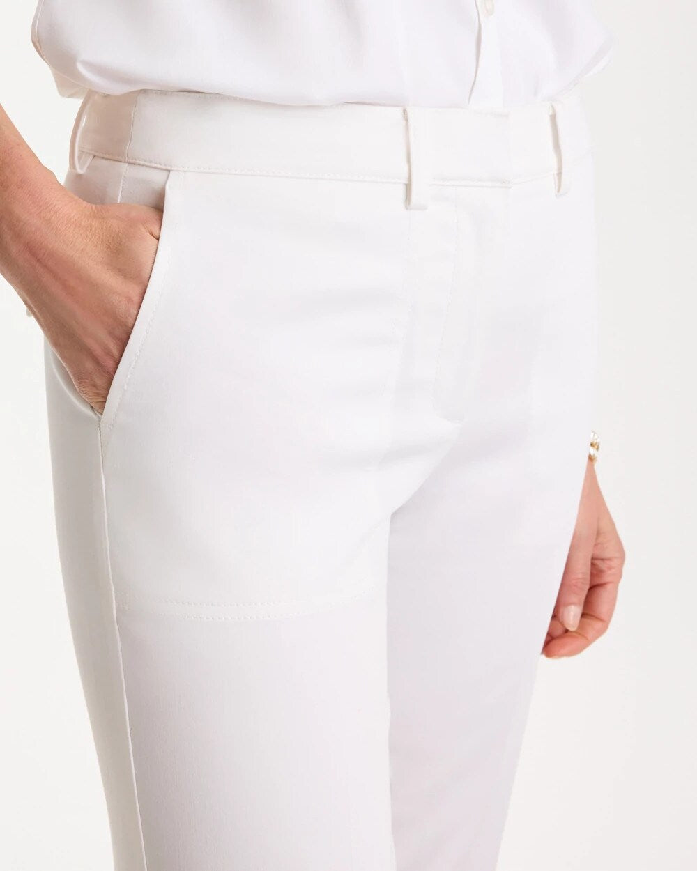 Chico's Discount Alabaster Emme Sateen Straight Capri Pants