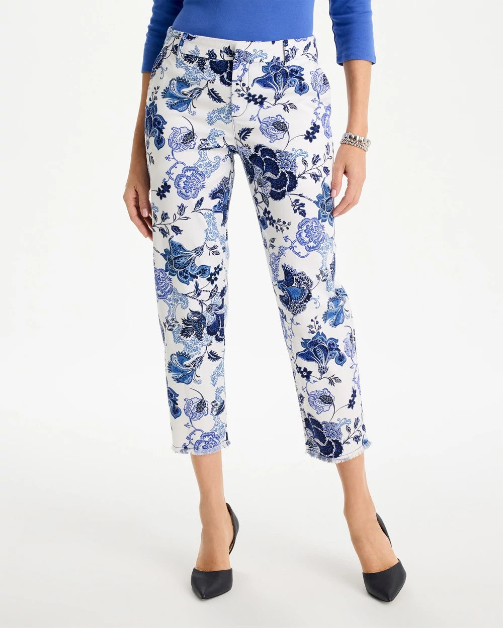 Chico's Sale Alabaster Printed Relaxed Boyfriend Chino Fray Crop Pants