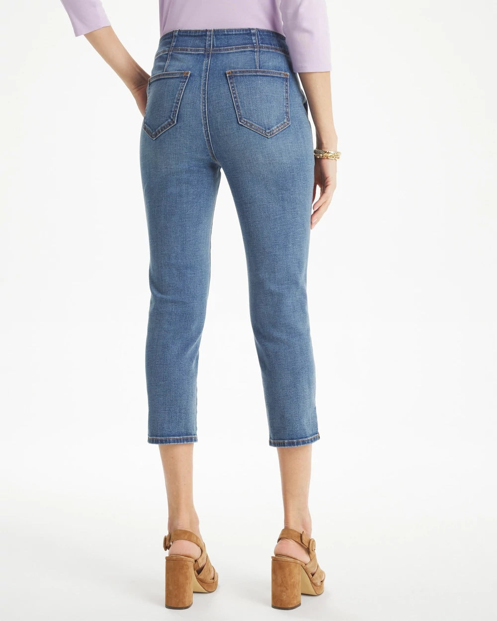 Chico's Sale Aquaria Indigo Pull-On 22" Capri Jeans