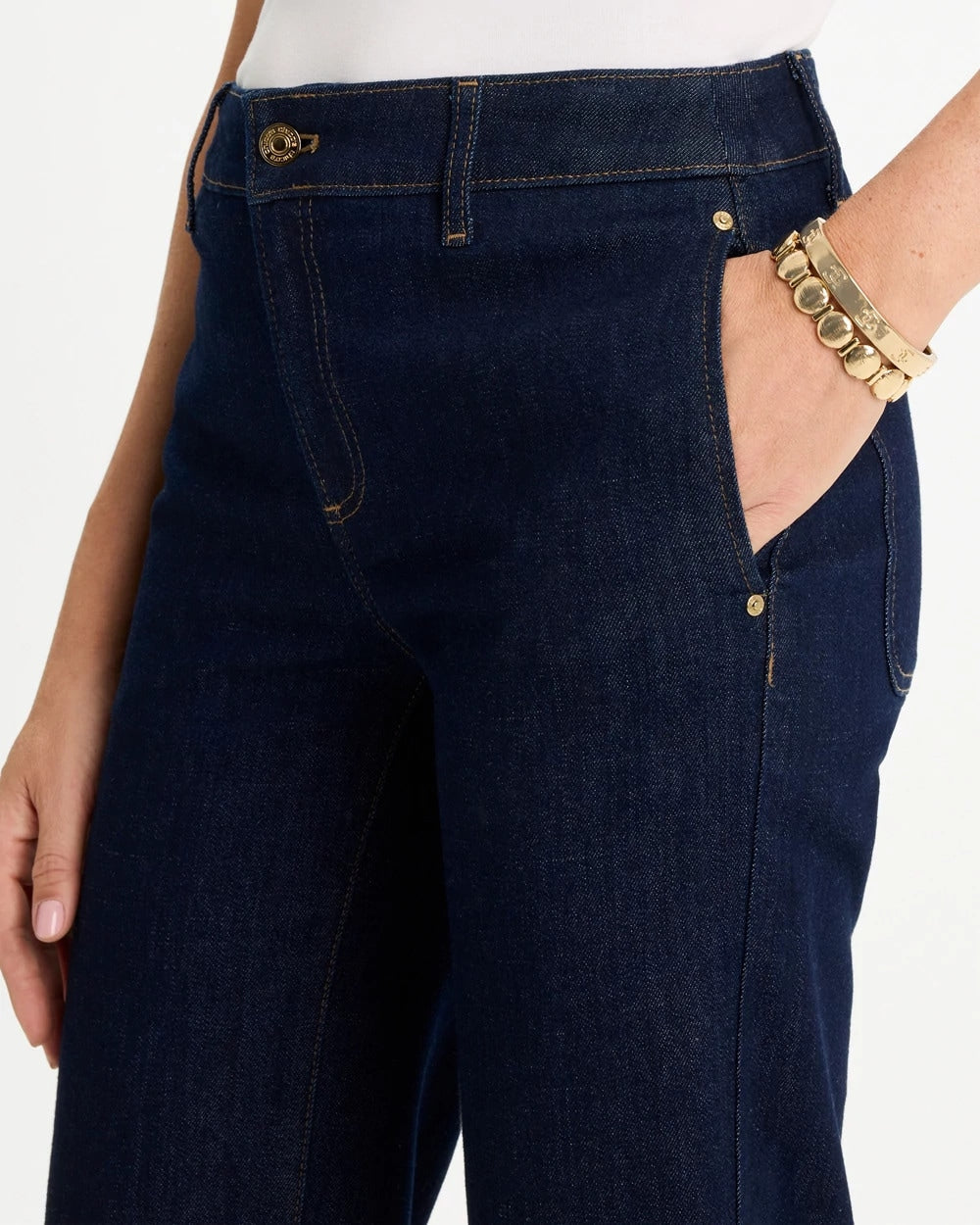 Chico's Online Cedar Rinse Straight Crop Trouser Jeans