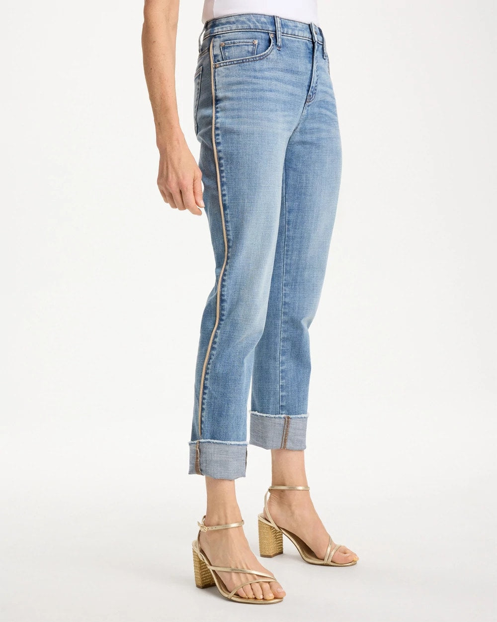 Chico's For Sale Allegro Indigo Girlfriend Roll Cuff Crop Jeans