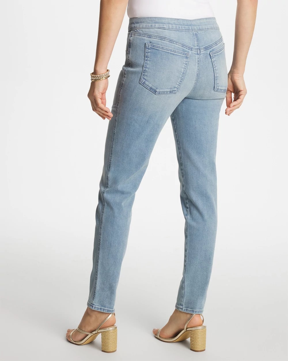 Chico's On Sale Printemps Indigo Pull-On Slim Ankle Jeggings