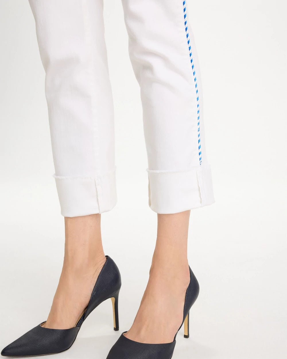 Chico's Sale Alabaster Girlfriend Roll Cuff Crop Jeans