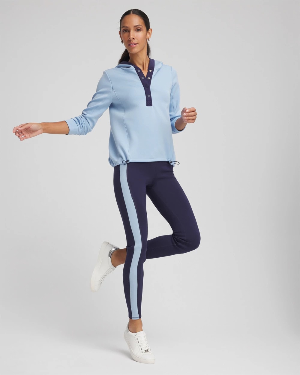 Chico's Outlet Passport Blue Zenergy® Soft Topaz Contrast Leggings