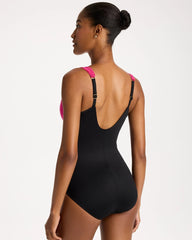 Chico's Outlet Black/Multi Miraclesuit® Petali Rosa Pareo