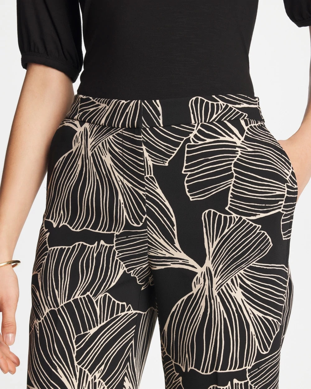 Chico's Discount Black Ginkgo Crepe Tapered Ankle Pants