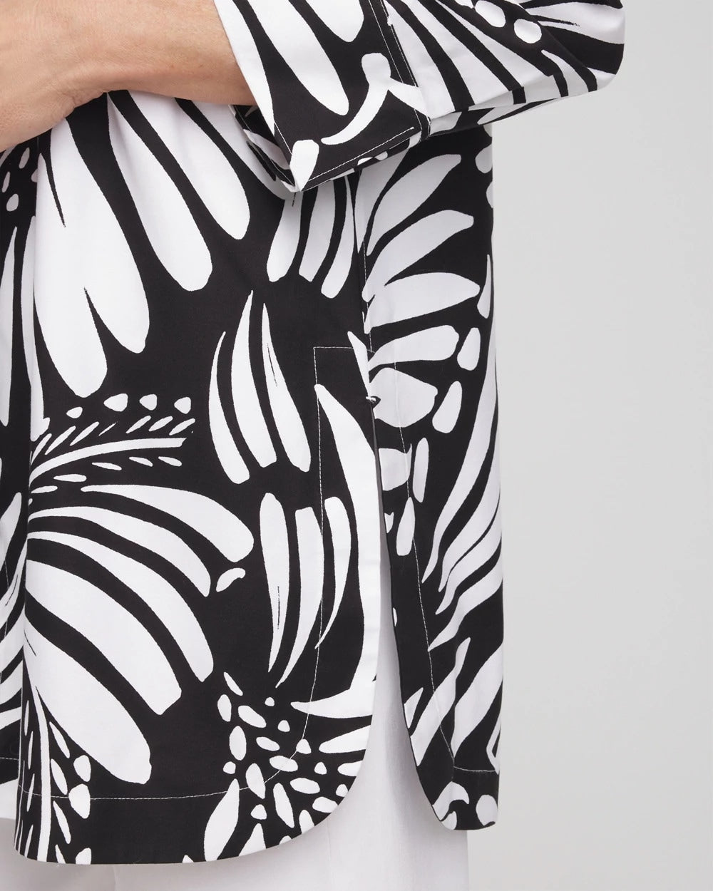 Chico's Discount Black No Iron™ Printed Palms Button Down Tunic