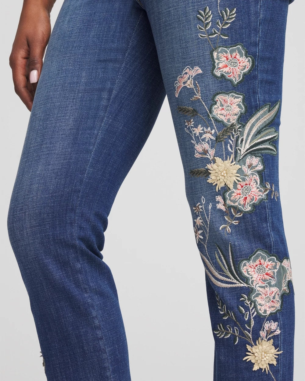 Chico's Outlet Dragon Road Indigo Appliqué Girlfriend Slim Ankle Jeans
