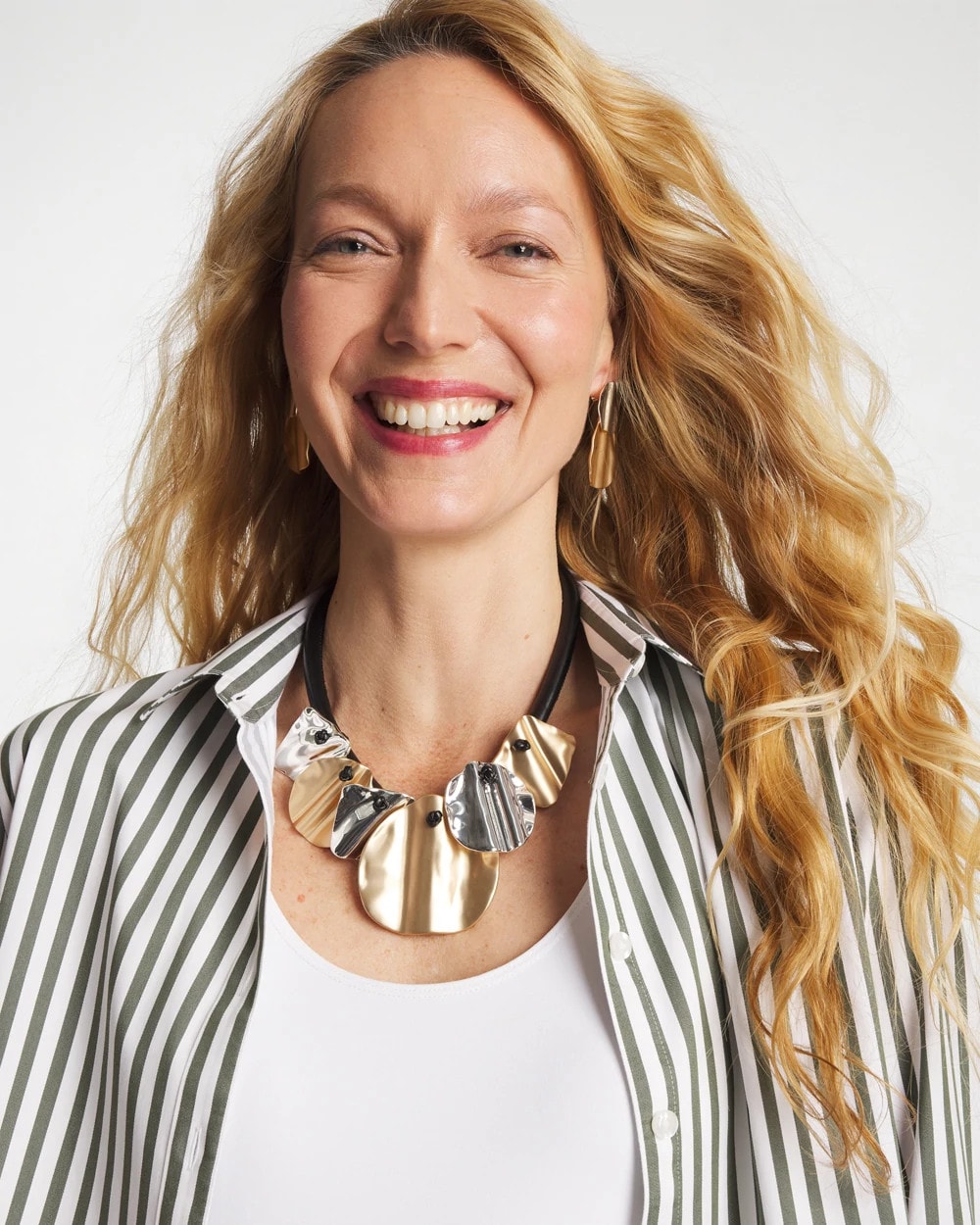 Chico's On Sale Mixed Metals Crinkle Mixed Metal Bib Necklace