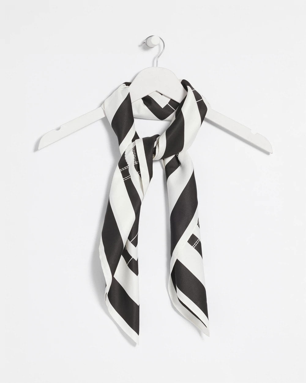 Chico's Discount Black Graphic Stitch Square Scarf