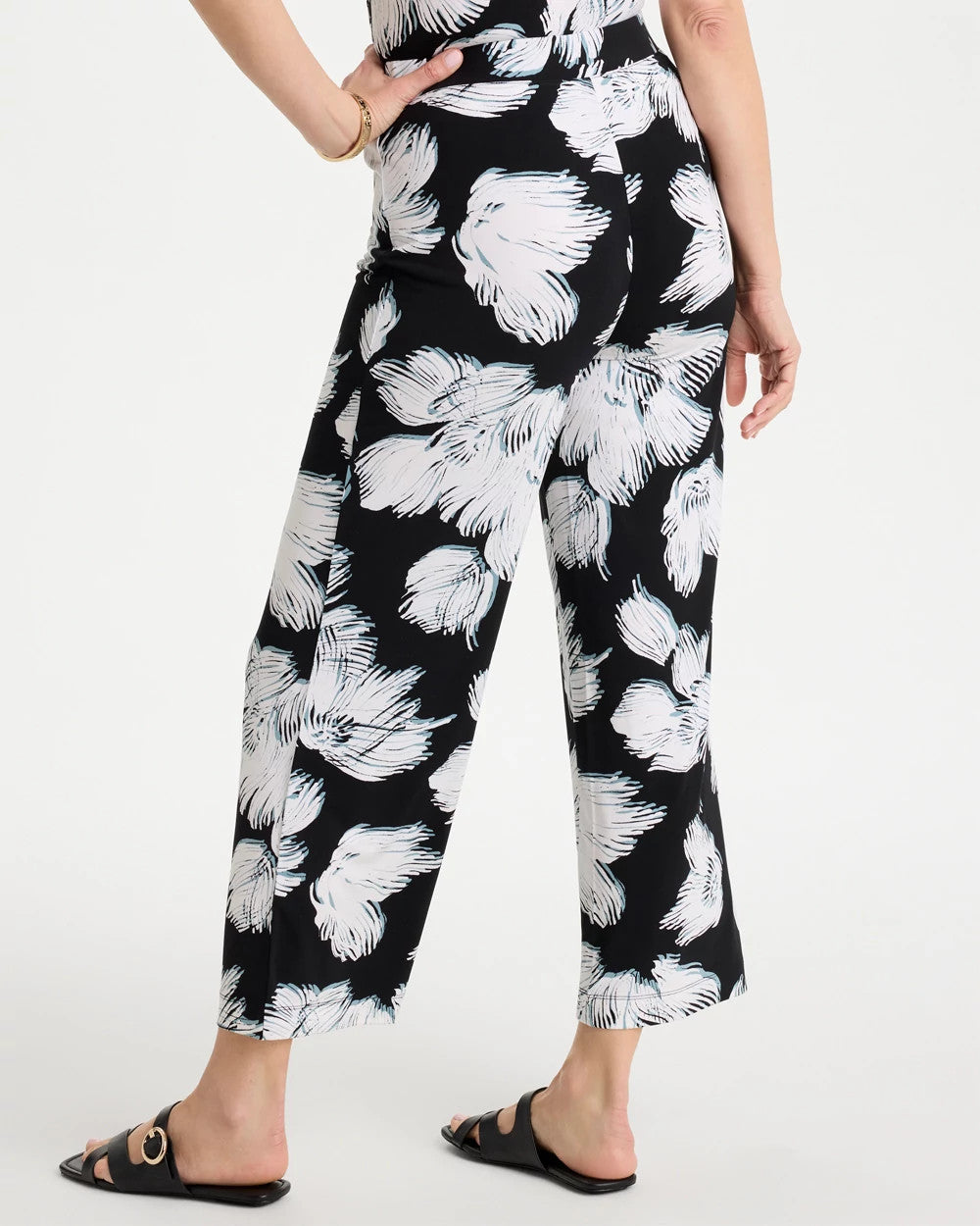 Chico's Sale Black Travelers™ Knit Abstract Floral Cropped Pants