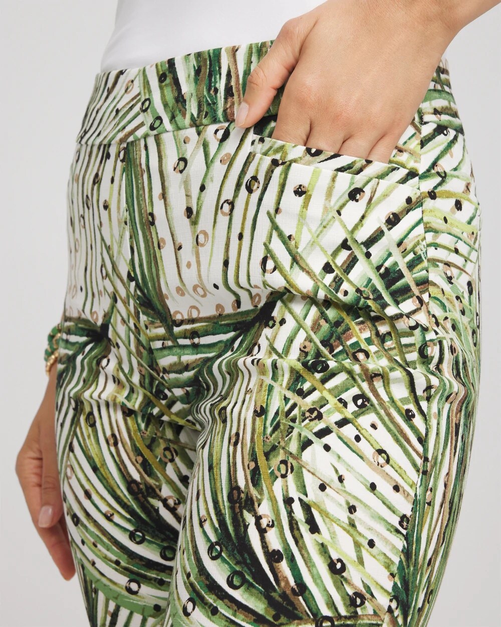 Chico's Outlet Ecru Brigitte™ Slim Ankle Palm-Print Pants