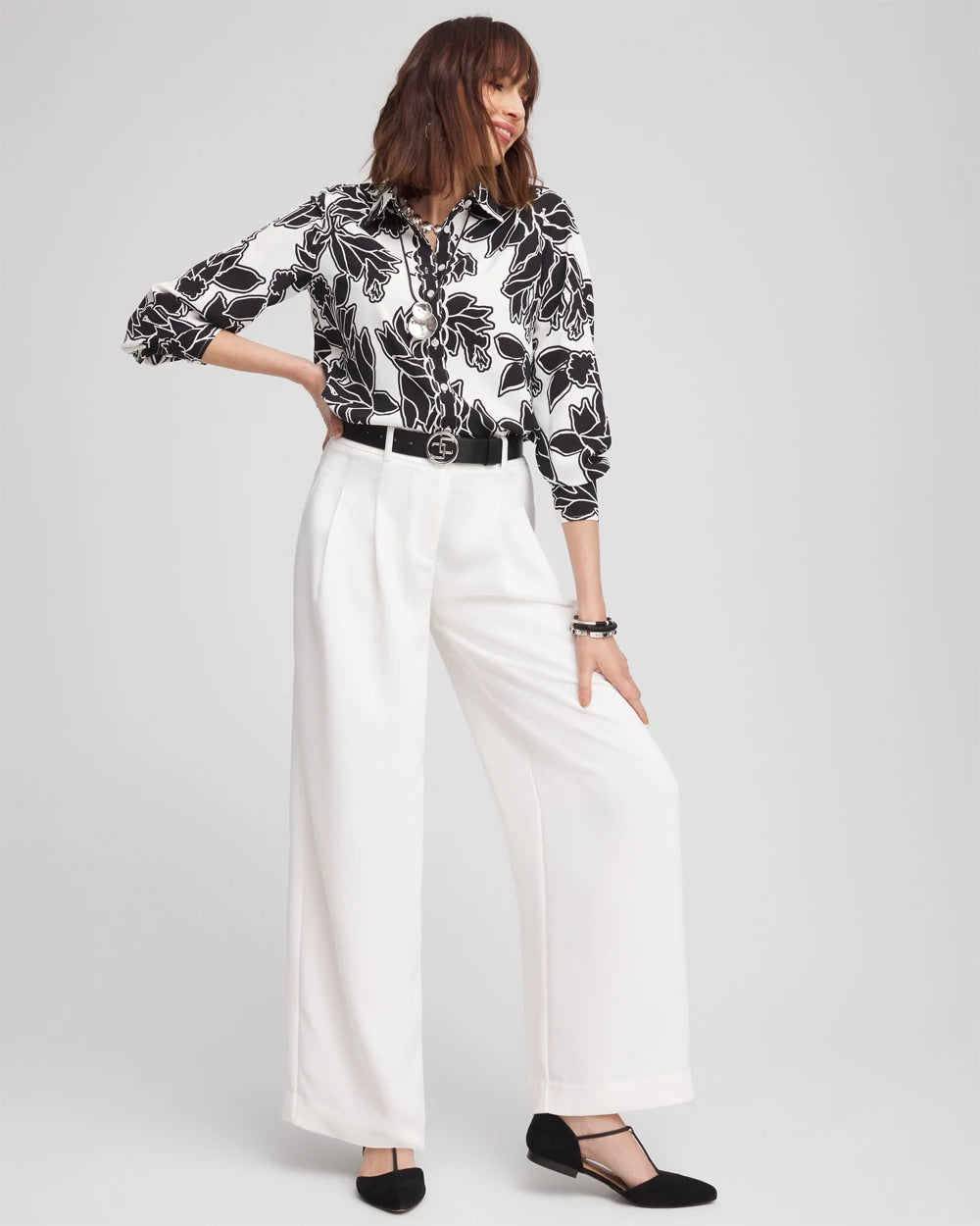 Chico's Online Ecru Crepe Pleated Relaxed Pants