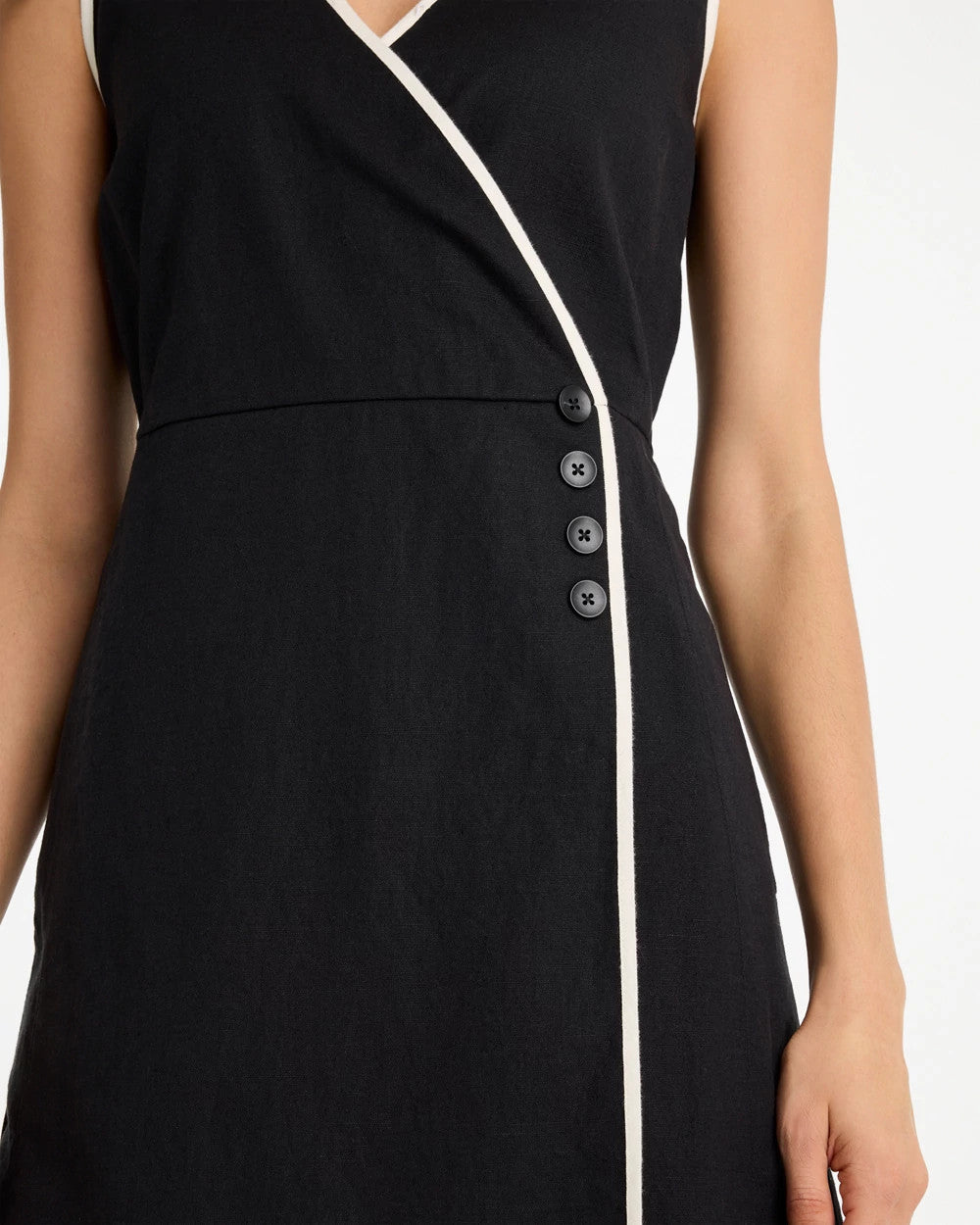 Chico's Outlet Black Sleeveless Surplice Linen Dress