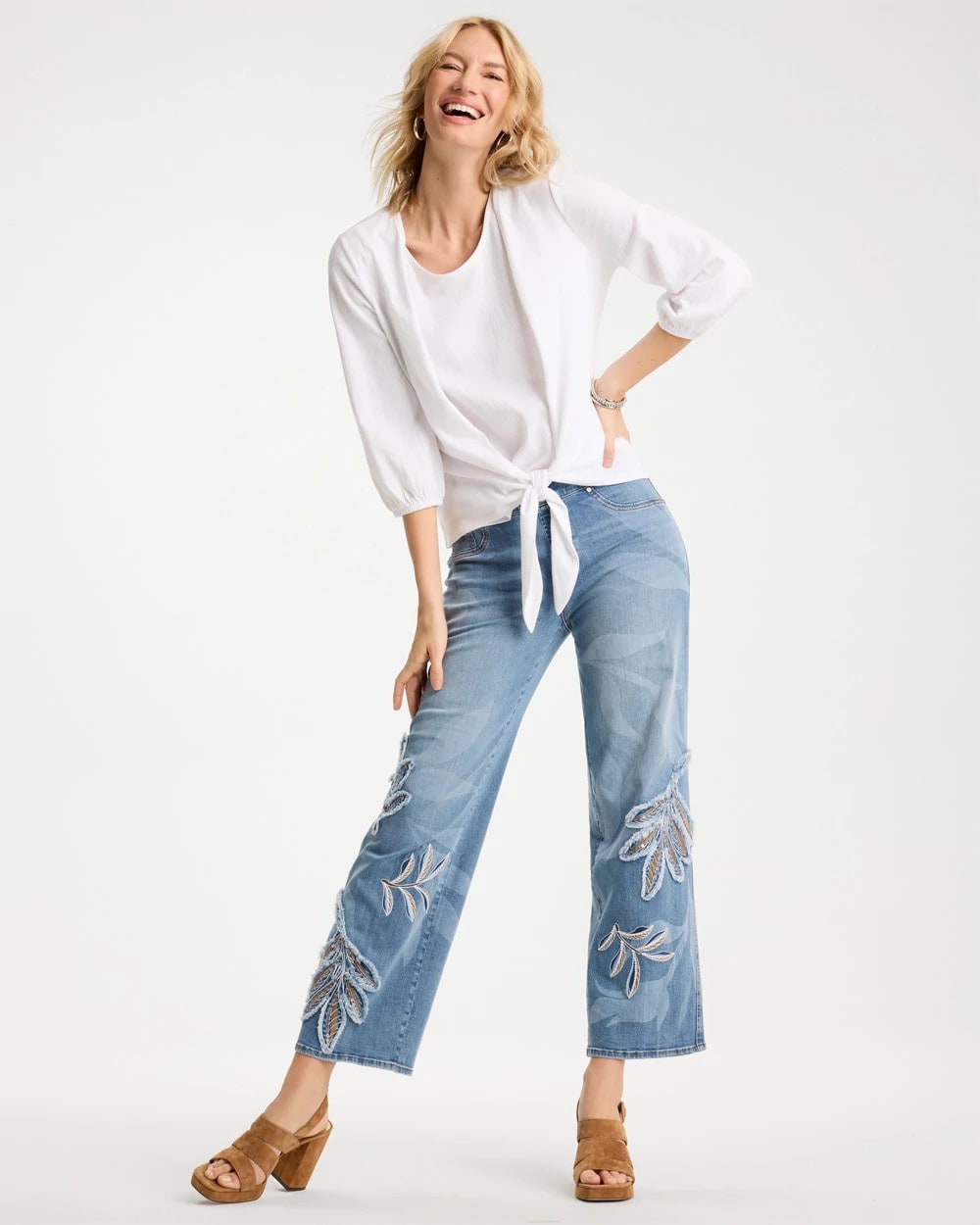 Chico's Sale Pashmina Indigo Tropical Embroidery Pull-On Wide Crop Jean