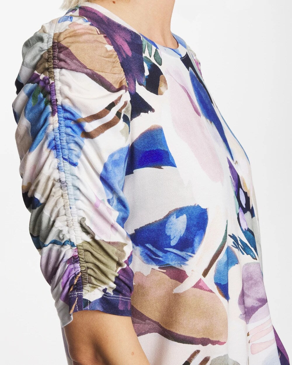 Chico's For Sale Passport Blue Geo Blur Ruched Sleeve Tee