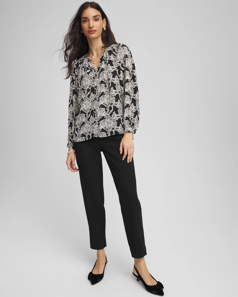 Chico's Discount Black Matelassé Slim Tapered Ankle Pants