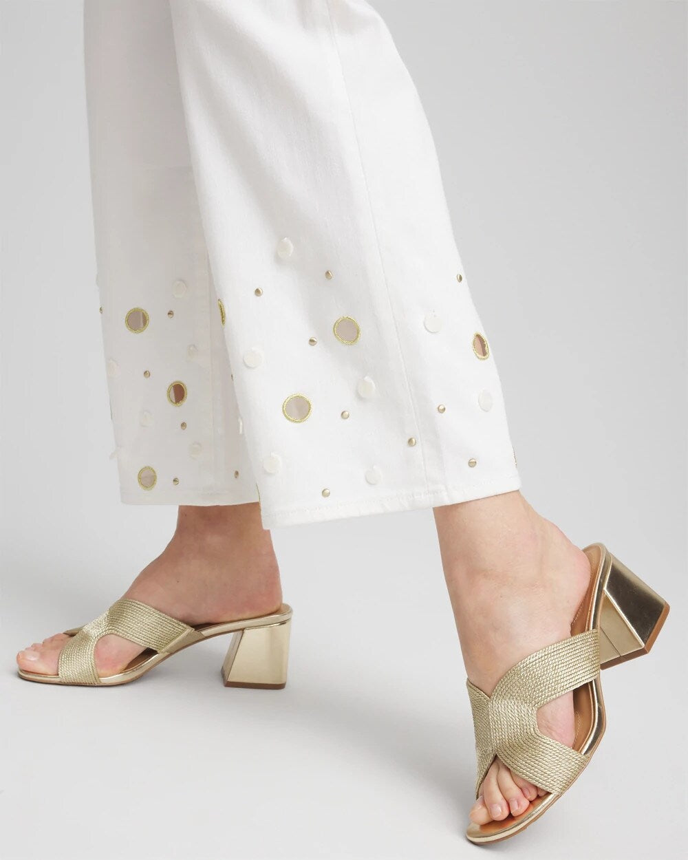 Chico's On Sale Alabaster Pull-On Embellished Straight-Leg Cropped Jeans