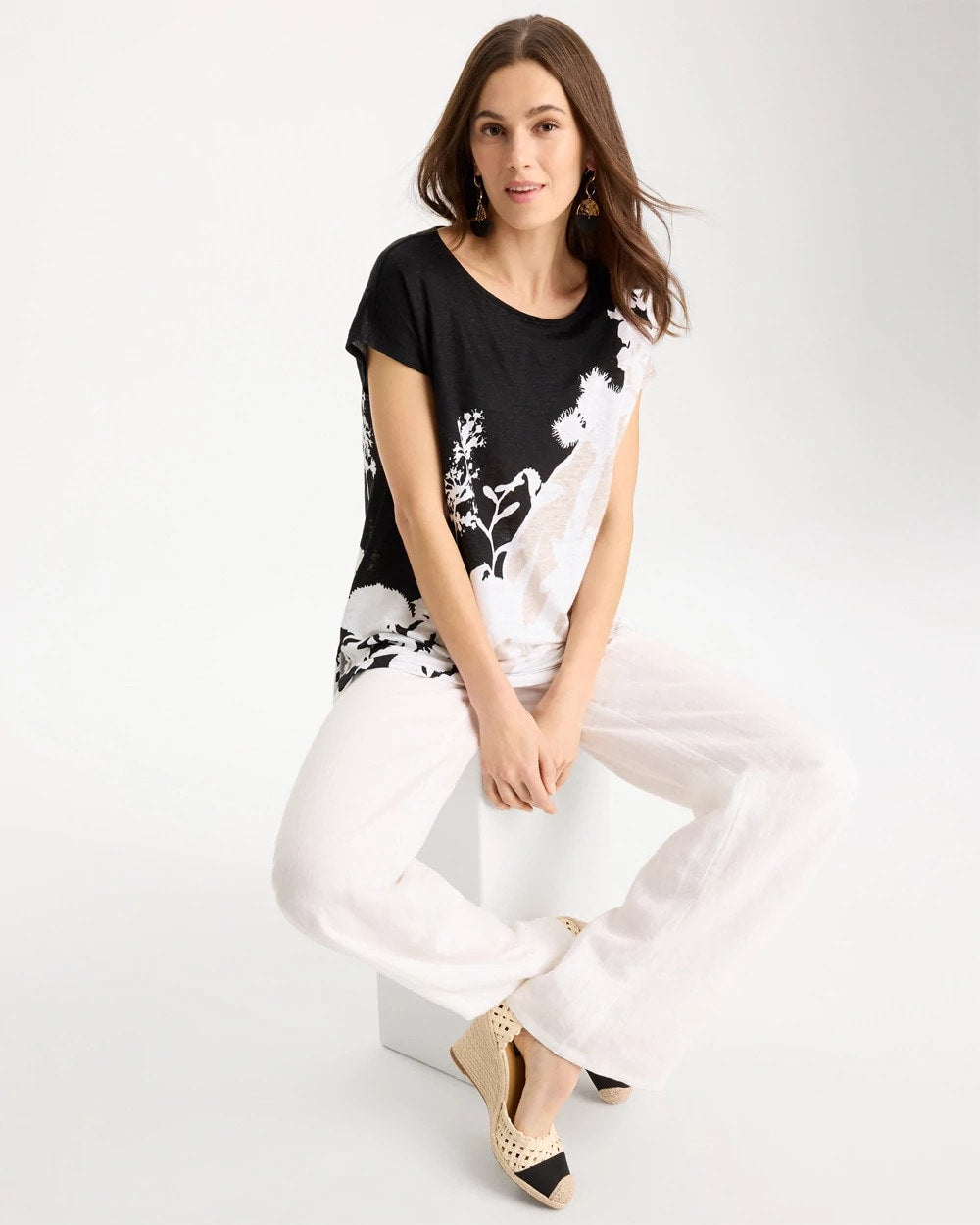 Chico's Online Black Linen Floral Seamed Tunic