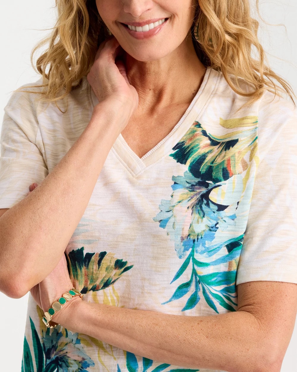Chico's For Sale Topanga Green Printed Cotton Slub V-Neck Tee
