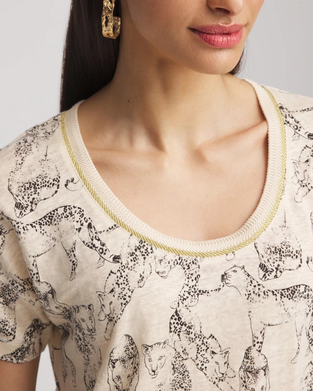 Chico's Outlet Glistening Sand Panther Sweater-Trim Linen Tee