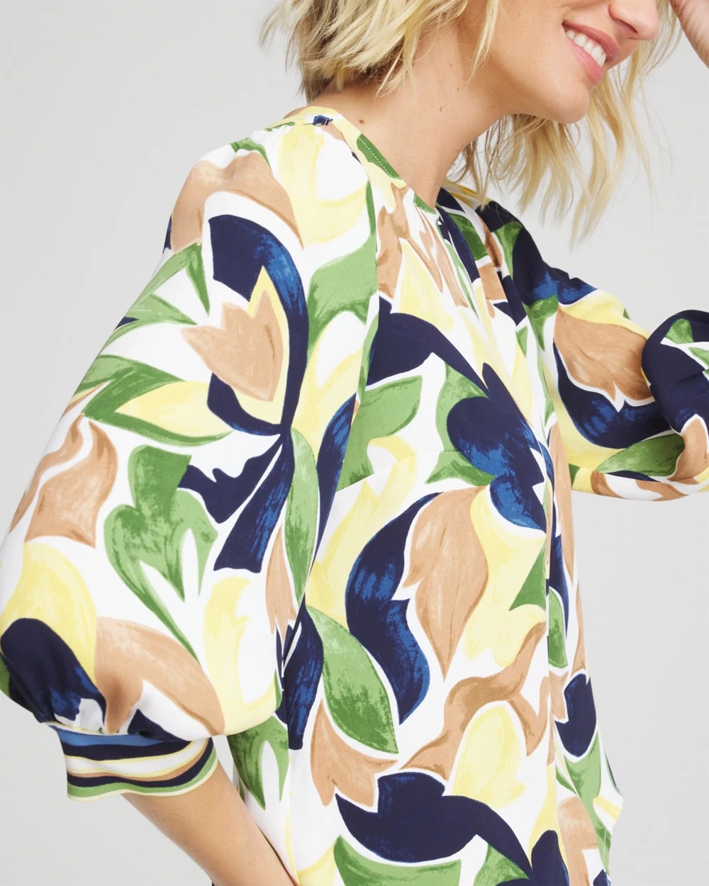 Chico's Discount Panna Cotta Mod Blooms Matte Satin Pullover