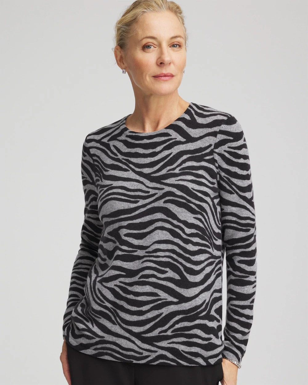 Chico's Outlet Black Cashmere Zebra Long-Sleeve Pullover Sweater