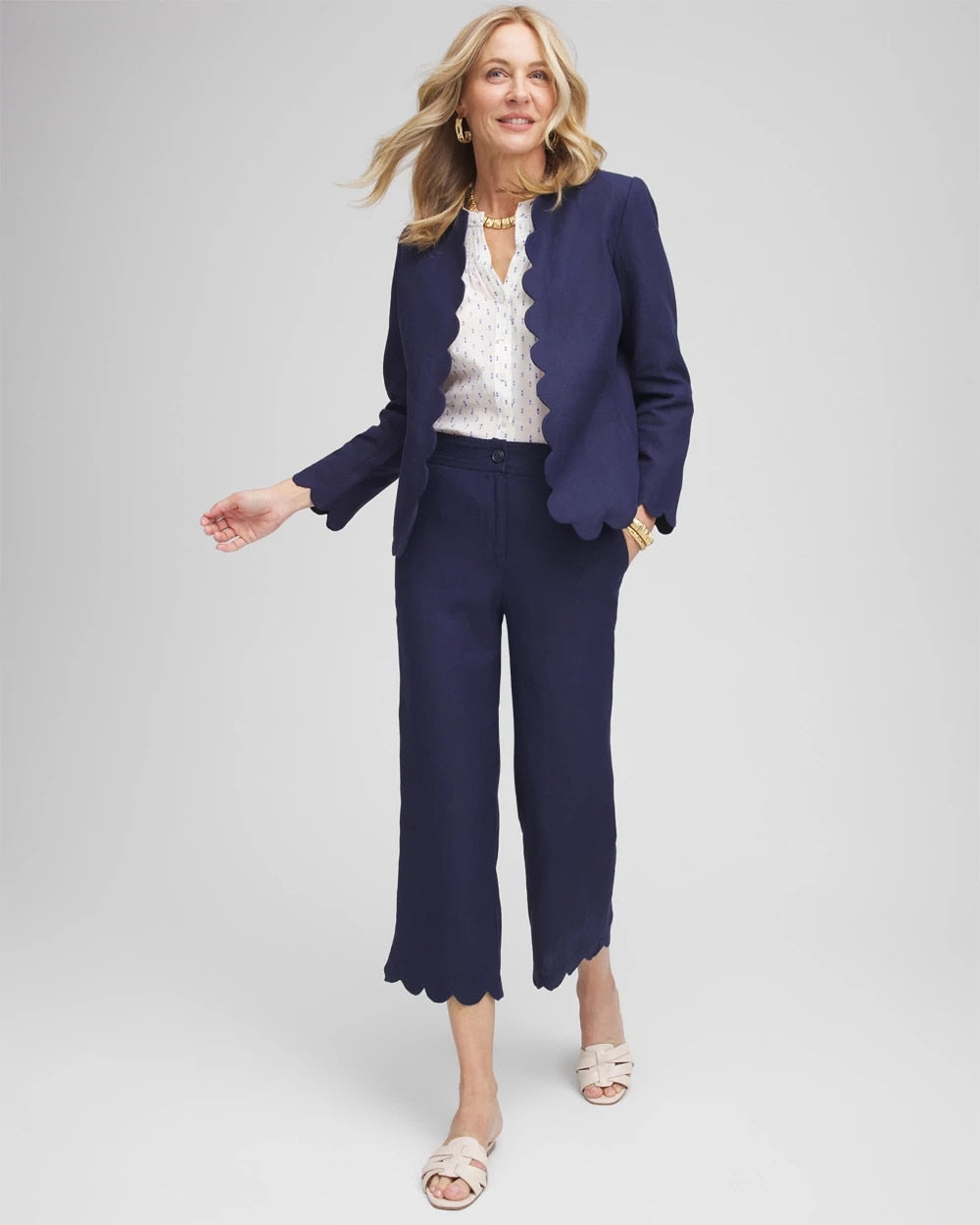 Chico's Discount Passport Blue Linen Scallop Hem Crop Pants