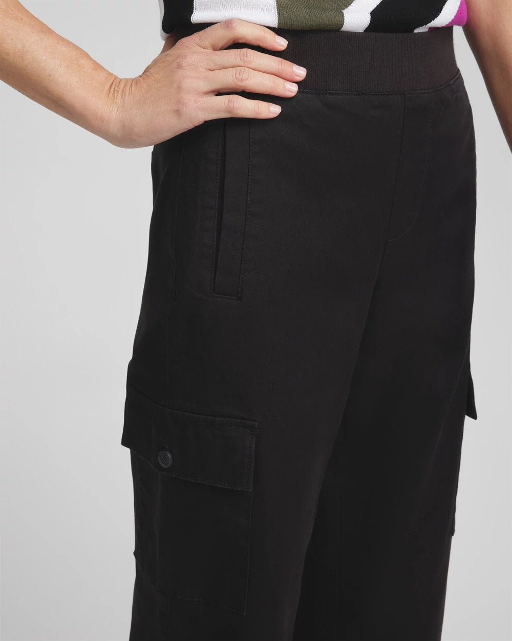 Chico's On Sale Black Cargo Straight Leg Cropped Pants