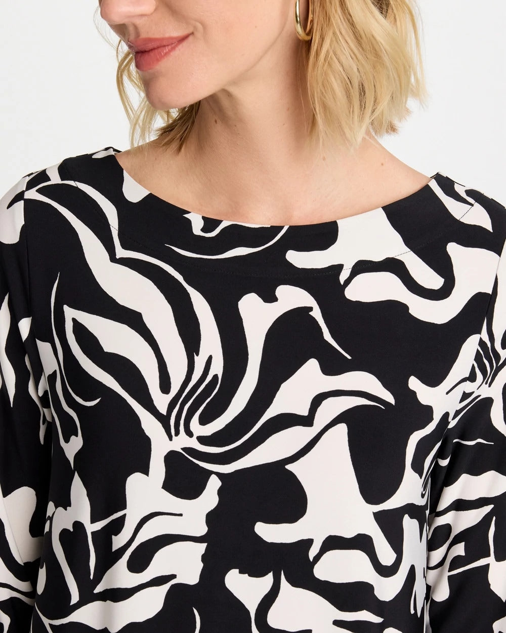 Chico's Discount Black Jersey Knit Boatneck Shift Dress