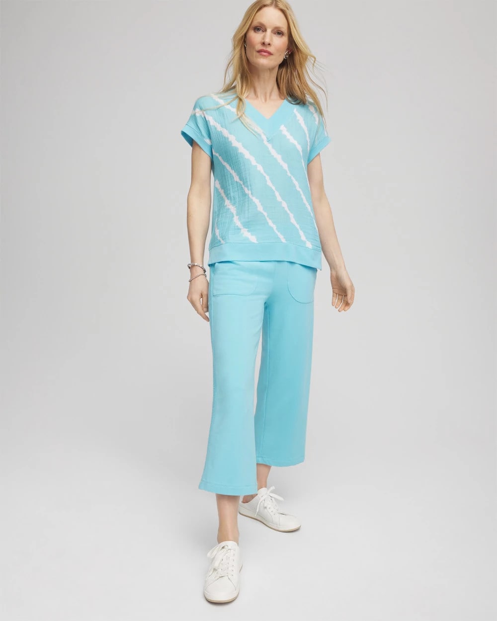 Chico's Online Paradiso Blue Zenergy® French Terry Gauze-Inset Cropped Pants