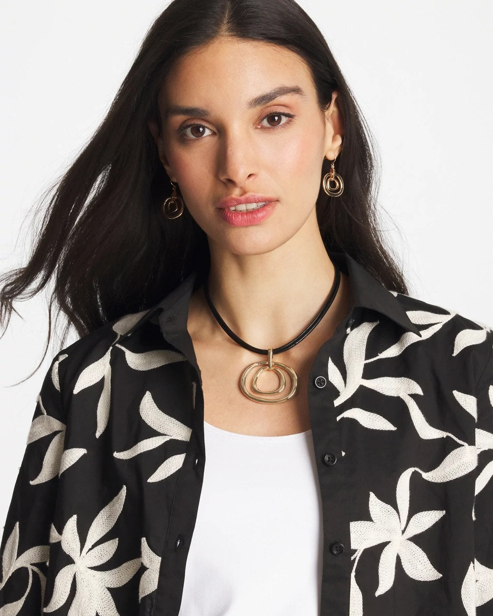 Chico's Online Gold Gold Tone Rings Pendant Necklace